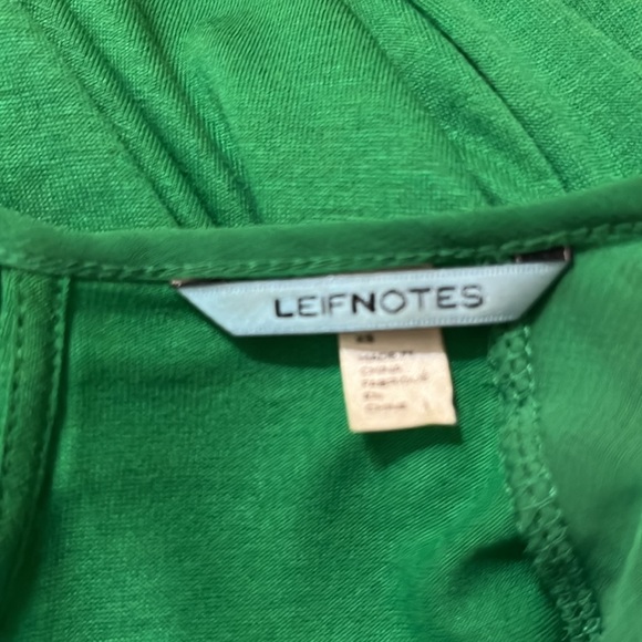 NWOT Leifnotes Kelly green cold shoulder beaded blossom top xs Nordstrom - Picture 11 of 15